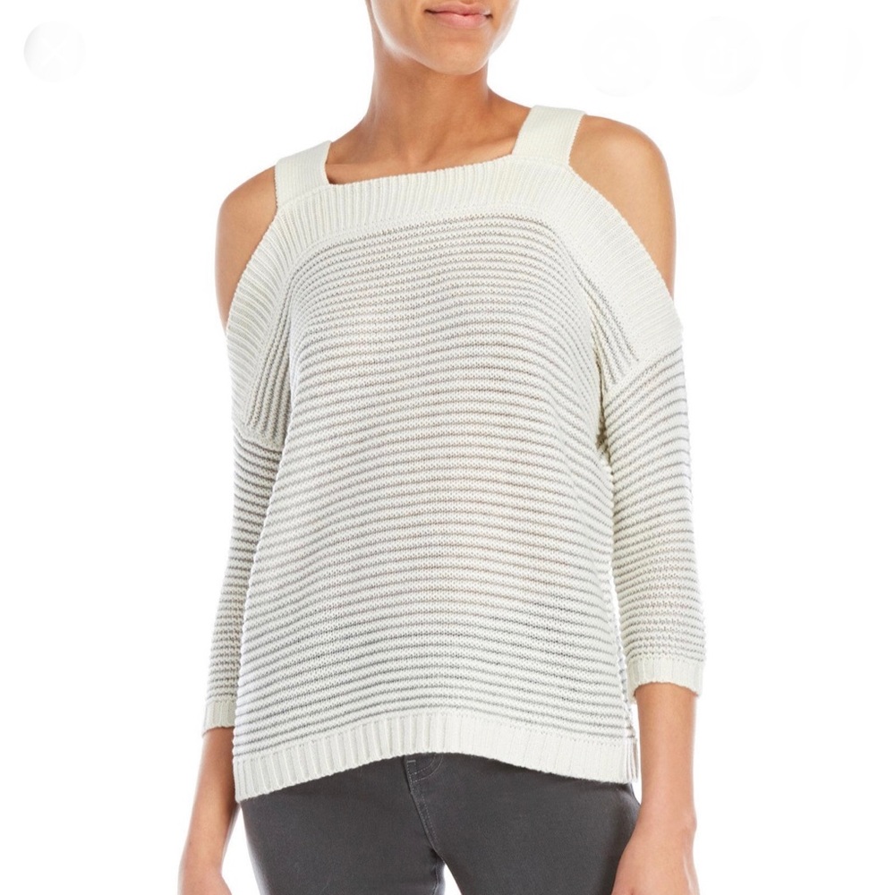NWT Jessica Simpson Cold Shoulder Cable Knit Sweater